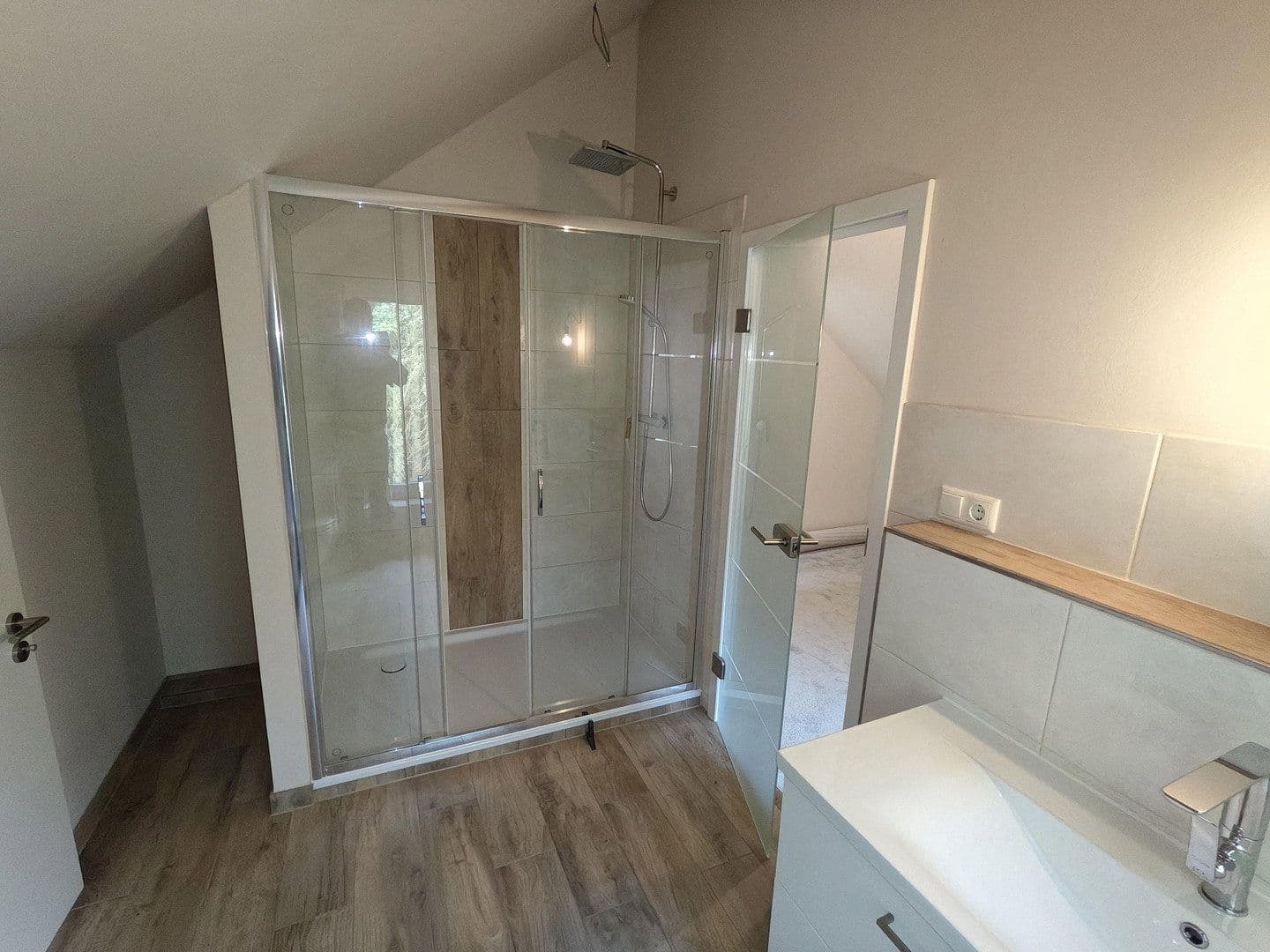 Predaj domu 298 m², pozemok 2.605 m², Jesteburg, Dolné Sasko Predaj domu 298 m², pozemok 2.605 m², Jesteburg, Dolné Sasko