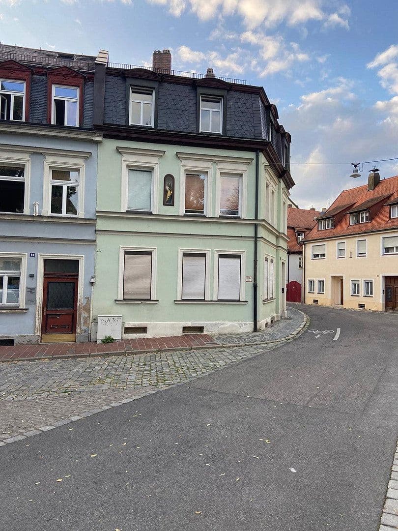 Predaj domu 205 m², pozemok 70 m², Theuerstadt 50, Bamberg, Bavorsko Predaj domu 205 m², pozemok 70 m², Theuerstadt 50, Bamberg, Bavorsko