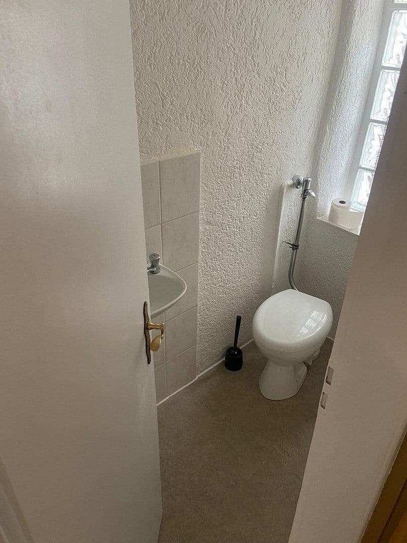 Predaj domu 205 m², pozemok 70 m², Theuerstadt 50, Bamberg, Bavorsko Predaj domu 205 m², pozemok 70 m², Theuerstadt 50, Bamberg, Bavorsko