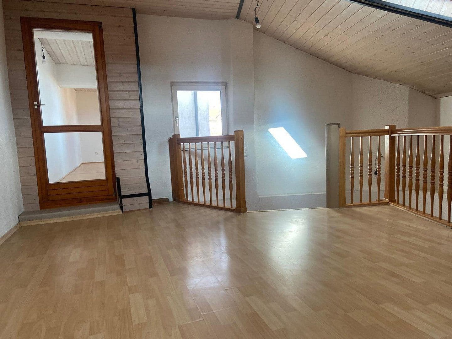 Predaj domu 205 m², pozemok 70 m², Theuerstadt 50, Bamberg, Bavorsko Predaj domu 205 m², pozemok 70 m², Theuerstadt 50, Bamberg, Bavorsko