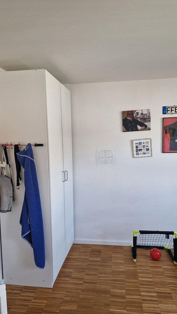 Predaj domu 143 m², pozemok 225 m², Rösrath, Severné Porýnie - Westfálsko Predaj domu 143 m², pozemok 225 m², Rösrath, Severné Porýnie - Westfálsko