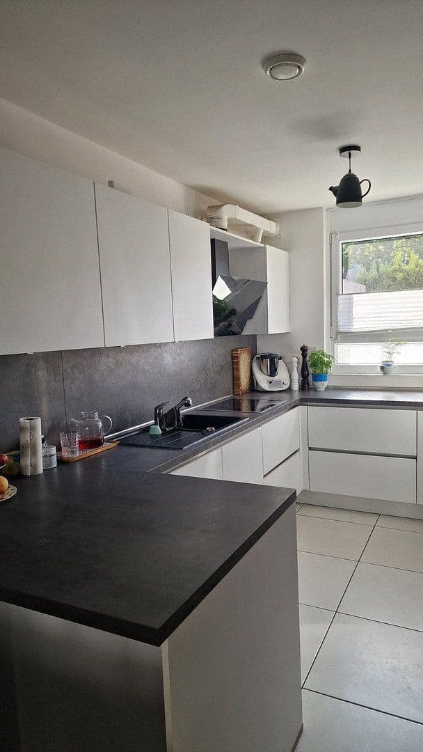 Predaj domu 143 m², pozemok 225 m², Rösrath, Severné Porýnie - Westfálsko Predaj domu 143 m², pozemok 225 m², Rösrath, Severné Porýnie - Westfálsko