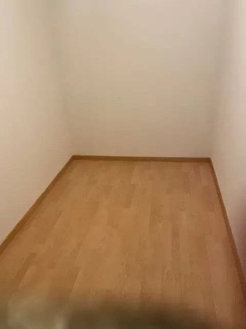Prenájom bytu 2-izbový 105 m², Backnang, Bádensko-Wurttembersko Prenájom bytu 2-izbový 105 m², Backnang, Bádensko-Wurttembersko