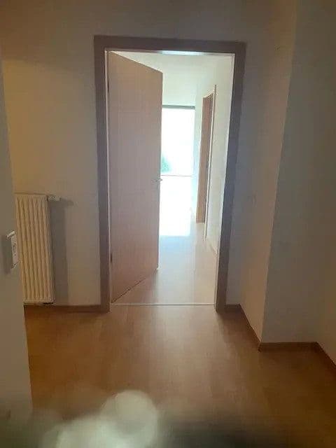 Prenájom bytu 2-izbový 105 m², Backnang, Bádensko-Wurttembersko Prenájom bytu 2-izbový 105 m², Backnang, Bádensko-Wurttembersko