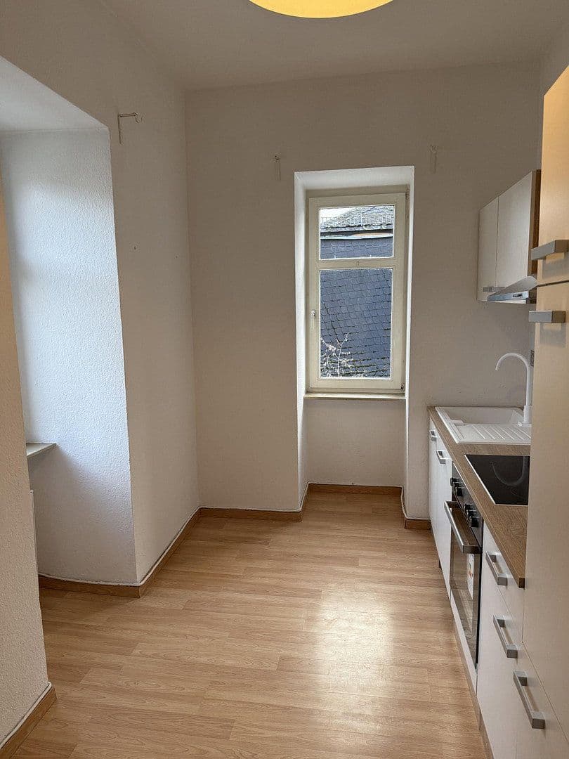 Prenájom bytu 3-izbový 77 m², Bad Nauheim, Hesensko Prenájom bytu 3-izbový 77 m², Bad Nauheim, Hesensko