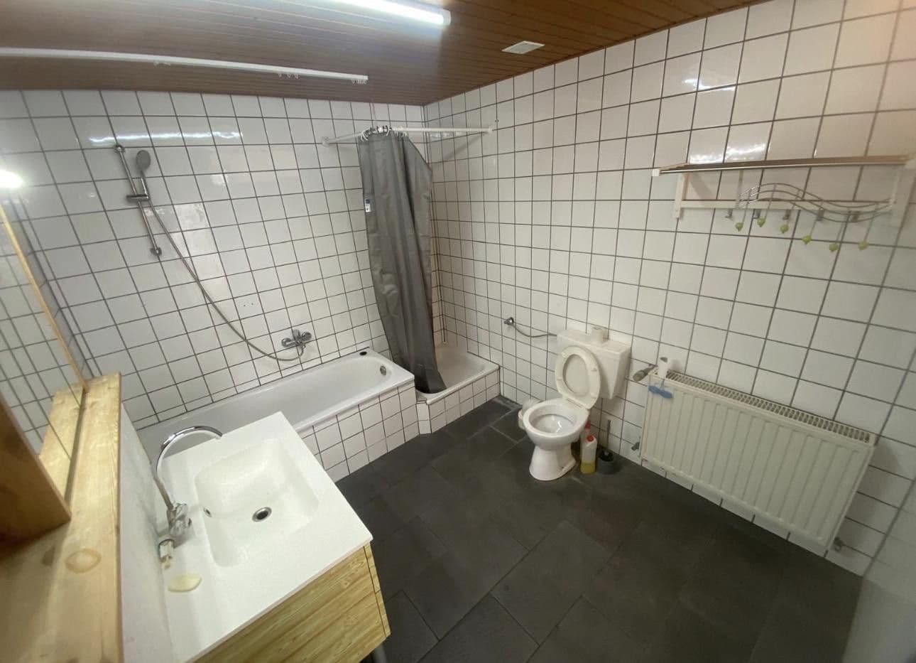Predaj domu 130 m², pozemok 10 m², Zum Hofstück 16, Worms, Porýnie-Falcko Predaj domu 130 m², pozemok 10 m², Zum Hofstück 16, Worms, Porýnie-Falcko