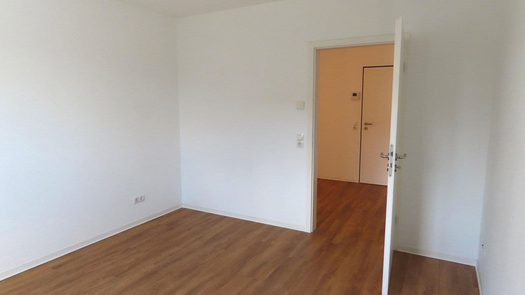 Predaj bytu 3-izbový 85 m², Langwedel, Dolné Sasko Predaj bytu 3-izbový 85 m², Langwedel, Dolné Sasko