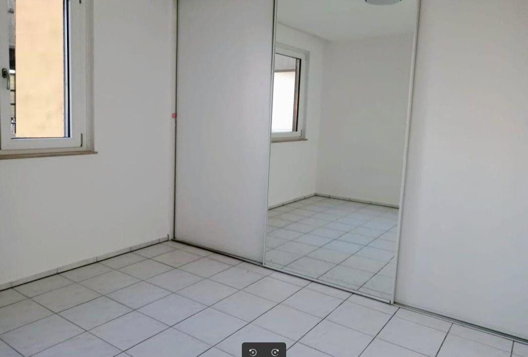 Predaj bytu 2-izbový 57 m², Frankfurt, Hesensko Predaj bytu 2-izbový 57 m², Frankfurt, Hesensko