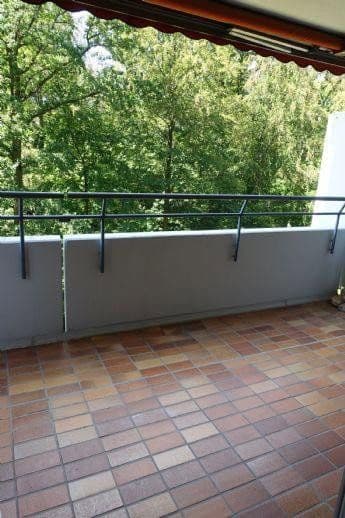 Prenájom bytu 3-izbový 80 m², Im Asemwald, Stuttgart, Bádensko-Wurttembersko Prenájom bytu 3-izbový 80 m², Im Asemwald, Stuttgart, Bádensko-Wurttembersko