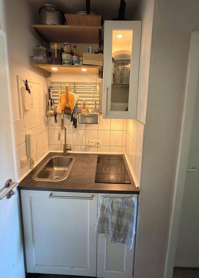 Prenájom bytu 1-izbový 27 m², Hannoversche Straße 102, Göttingen, Dolné Sasko Prenájom bytu 1-izbový 27 m², Hannoversche Straße 102, Göttingen, Dolné Sasko