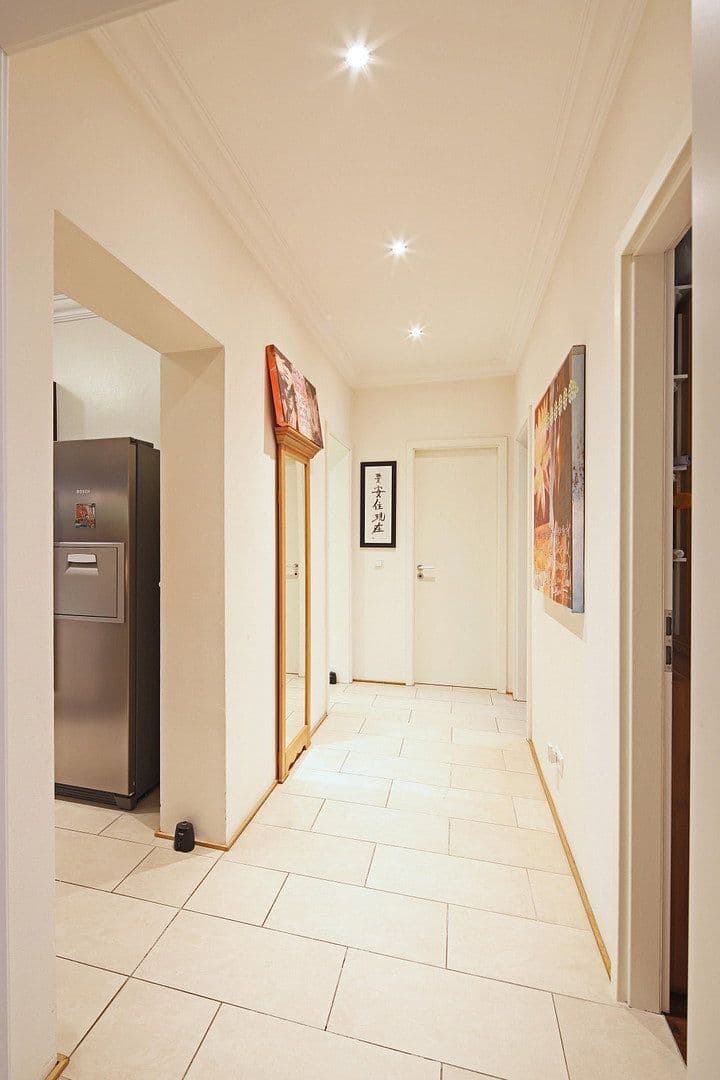 Predaj bytu 5-izbový 153 m², Stuttgart, Bádensko-Wurttembersko Predaj bytu 5-izbový 153 m², Stuttgart, Bádensko-Wurttembersko