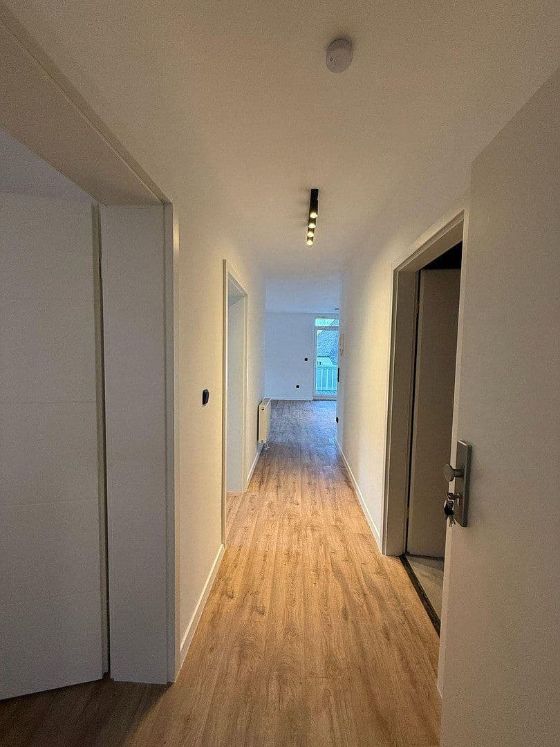 Prenájom bytu 3-izbový 78 m², Theaterstraße 1, Hof, Bavorsko Prenájom bytu 3-izbový 78 m², Theaterstraße 1, Hof, Bavorsko
