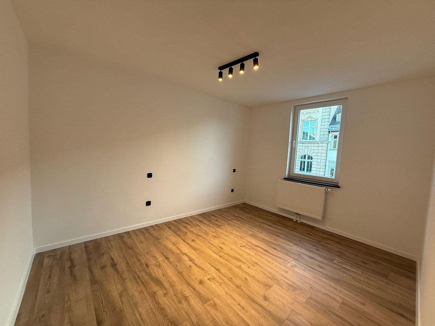 Prenájom bytu 3-izbový 78 m², Theaterstraße 1, Hof, Bavorsko Prenájom bytu 3-izbový 78 m², Theaterstraße 1, Hof, Bavorsko