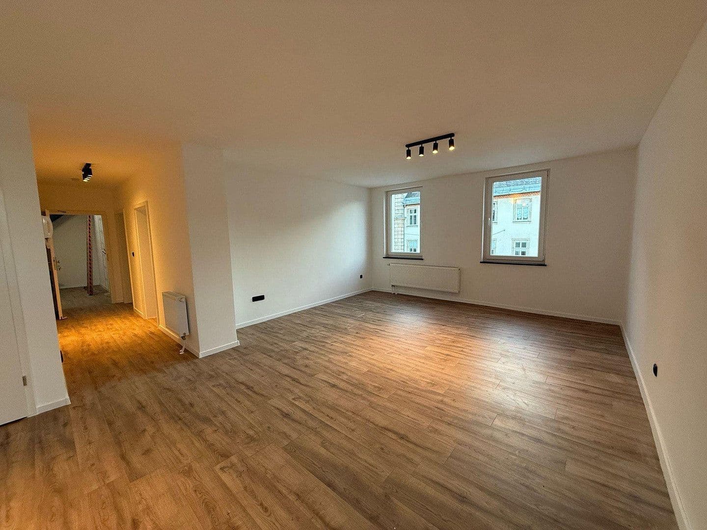 Prenájom bytu 3-izbový 78 m², Theaterstraße 1, Hof, Bavorsko Prenájom bytu 3-izbový 78 m², Theaterstraße 1, Hof, Bavorsko