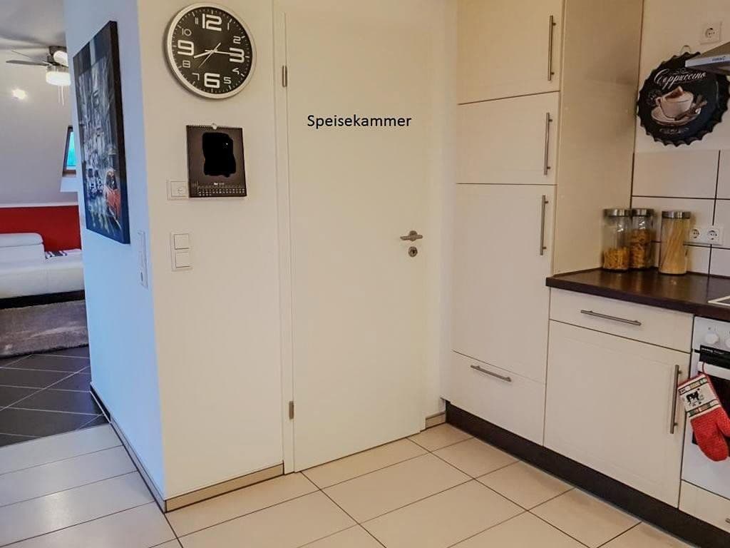 Prenájom bytu 4-izbový 101 m², Raiffeisenstr. 13, Dormitz, Bavorsko Prenájom bytu 4-izbový 101 m², Raiffeisenstr. 13, Dormitz, Bavorsko