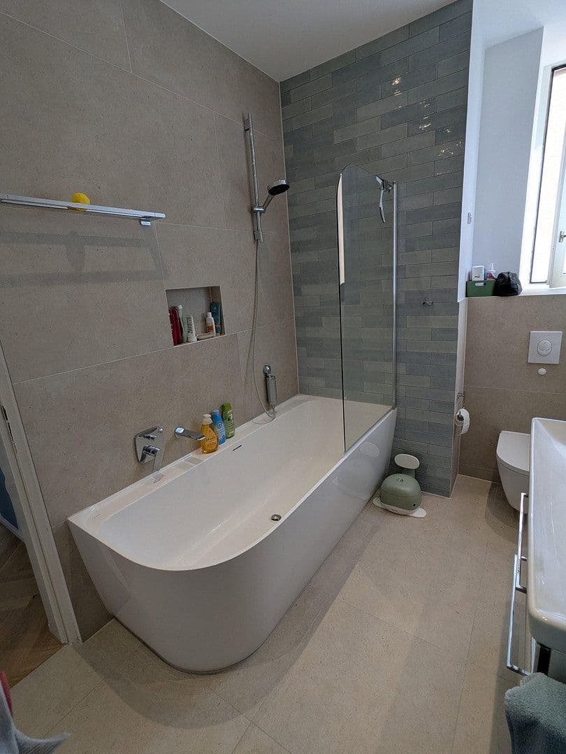 Predaj bytu 5-izbový 123 m², Lange Rötterstr. 24, Mannheim, Bádensko-Wurttembersko Predaj bytu 5-izbový 123 m², Lange Rötterstr. 24, Mannheim, Bádensko-Wurttembersko