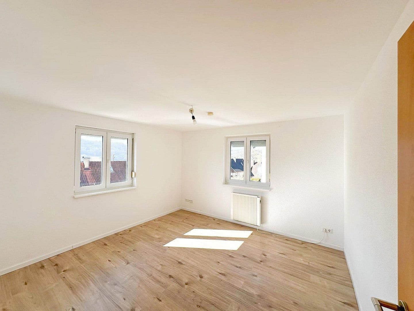 Prenájom bytu 3-izbový 67 m², Egerlandweg, Künzelsau, Bádensko-Wurttembersko Prenájom bytu 3-izbový 67 m², Egerlandweg, Künzelsau, Bádensko-Wurttembersko