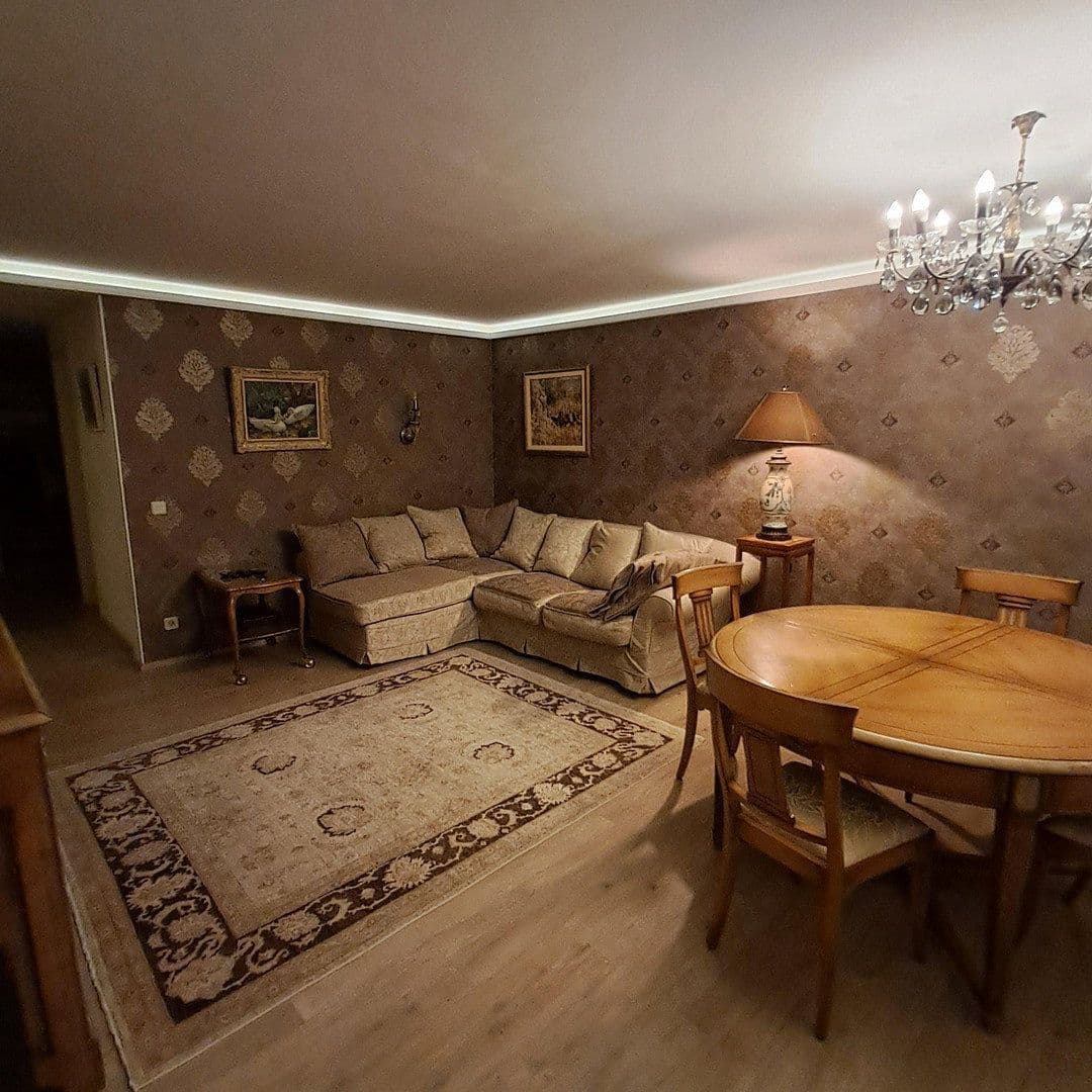 Predaj bytu 4-izbový 117 m², Stuttgart, Bádensko-Wurttembersko Predaj bytu 4-izbový 117 m², Stuttgart, Bádensko-Wurttembersko