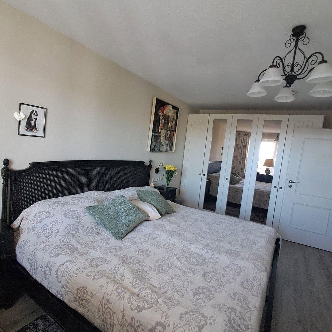 Predaj bytu 4-izbový 117 m², Stuttgart, Bádensko-Wurttembersko Predaj bytu 4-izbový 117 m², Stuttgart, Bádensko-Wurttembersko