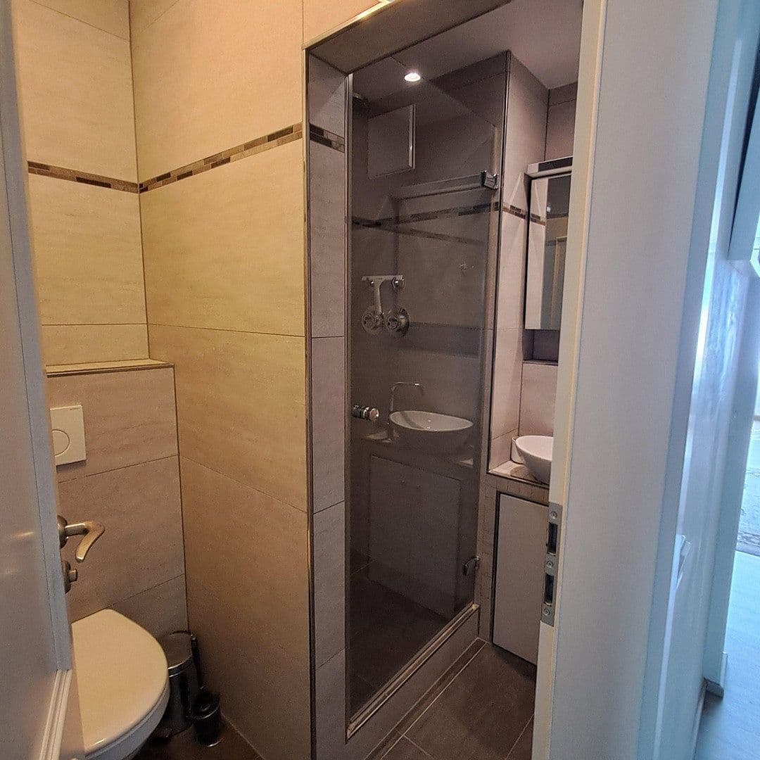 Predaj bytu 4-izbový 117 m², Stuttgart, Bádensko-Wurttembersko Predaj bytu 4-izbový 117 m², Stuttgart, Bádensko-Wurttembersko