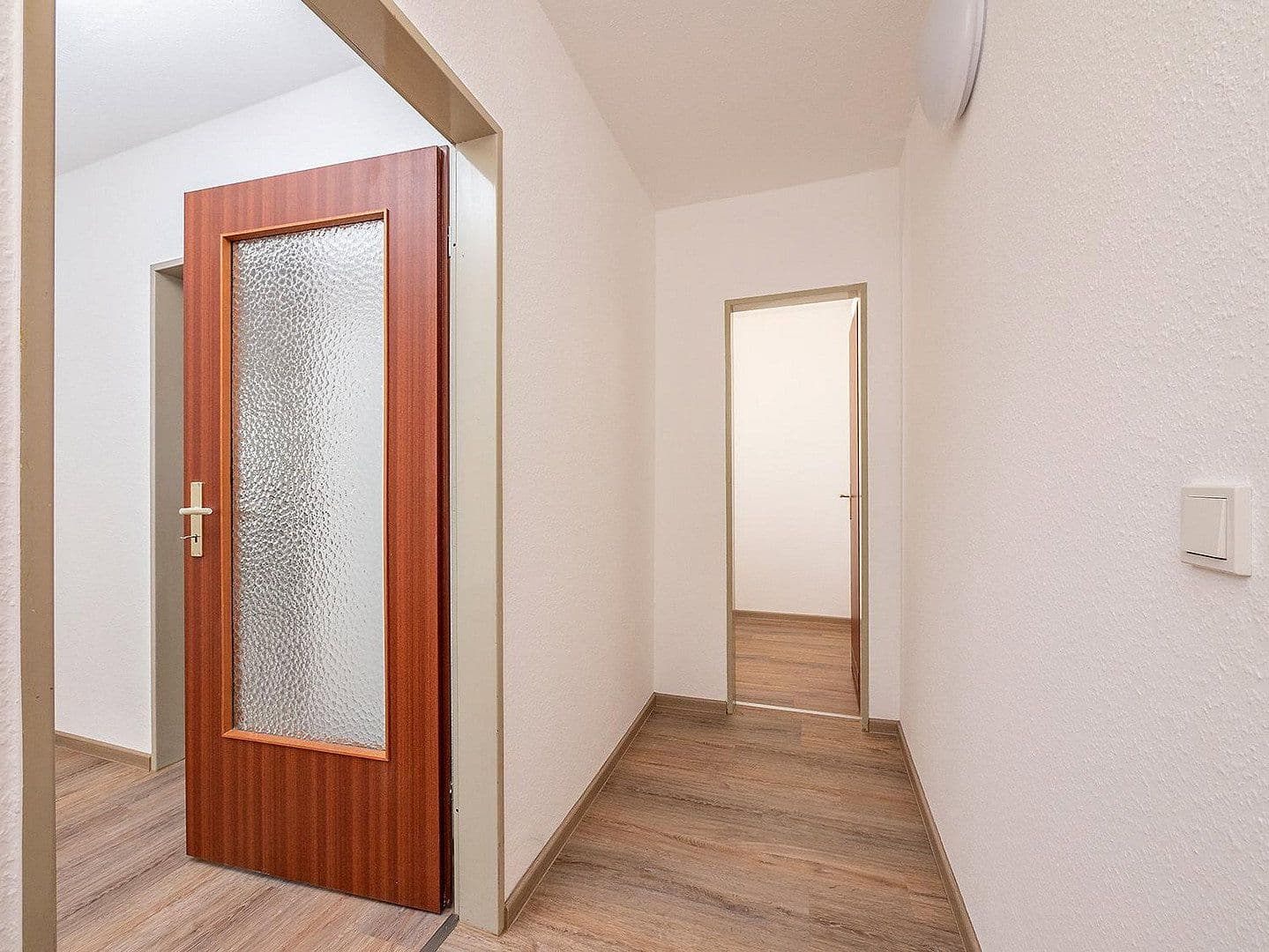 Prenájom bytu 2-izbový 54 m², Hohenzollernstraße 9, Friedrichsthal, Sársko Prenájom bytu 2-izbový 54 m², Hohenzollernstraße 9, Friedrichsthal, Sársko