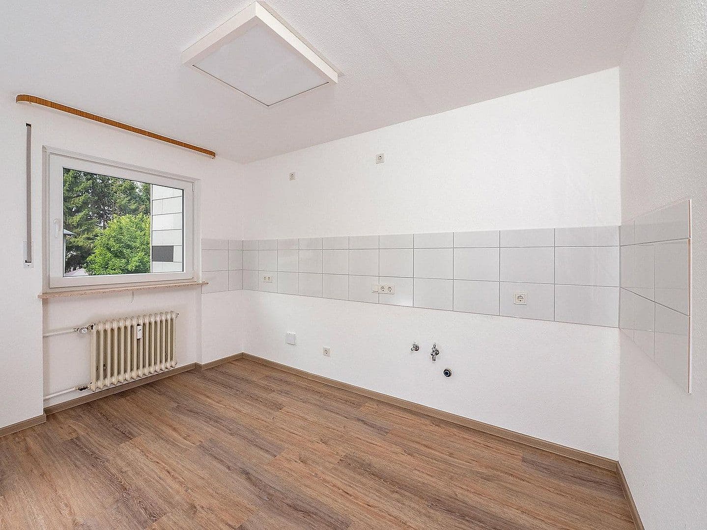 Prenájom bytu 2-izbový 54 m², Hohenzollernstraße 9, Friedrichsthal, Sársko Prenájom bytu 2-izbový 54 m², Hohenzollernstraße 9, Friedrichsthal, Sársko