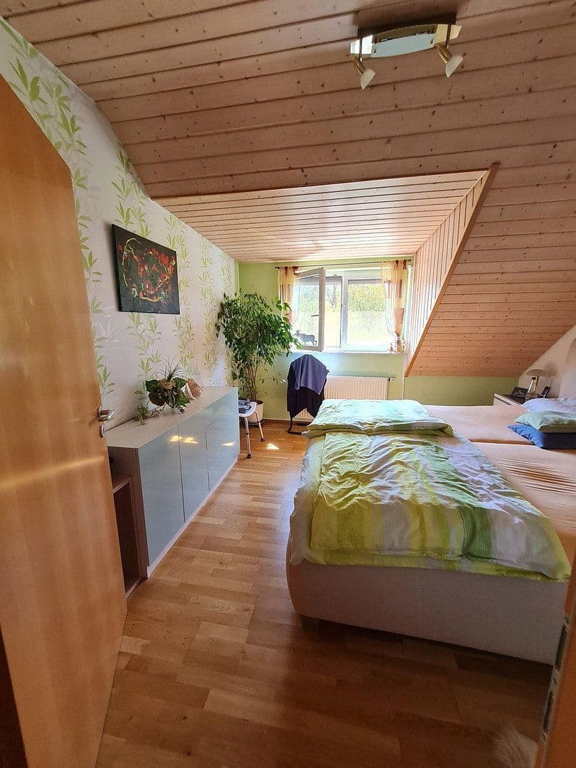 Predaj domu 130 m², pozemok 276 m², Tengen, Bádensko-Wurttembersko Predaj domu 130 m², pozemok 276 m², Tengen, Bádensko-Wurttembersko