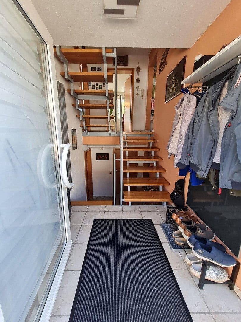 Predaj domu 130 m², pozemok 276 m², Tengen, Bádensko-Wurttembersko Predaj domu 130 m², pozemok 276 m², Tengen, Bádensko-Wurttembersko