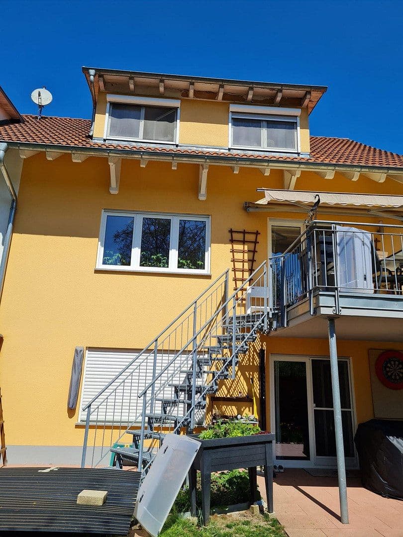 Predaj domu 130 m², pozemok 276 m², Tengen, Bádensko-Wurttembersko Predaj domu 130 m², pozemok 276 m², Tengen, Bádensko-Wurttembersko