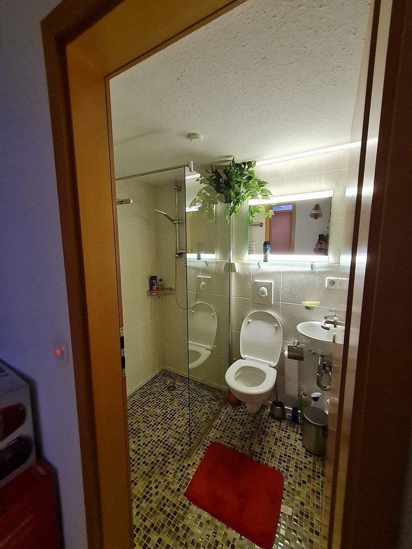 Predaj domu 130 m², pozemok 276 m², Tengen, Bádensko-Wurttembersko Predaj domu 130 m², pozemok 276 m², Tengen, Bádensko-Wurttembersko