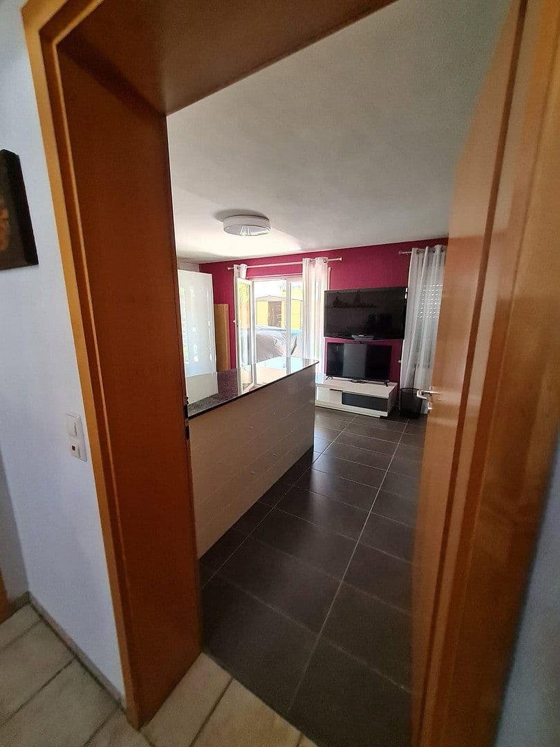 Predaj domu 130 m², pozemok 276 m², Tengen, Bádensko-Wurttembersko Predaj domu 130 m², pozemok 276 m², Tengen, Bádensko-Wurttembersko