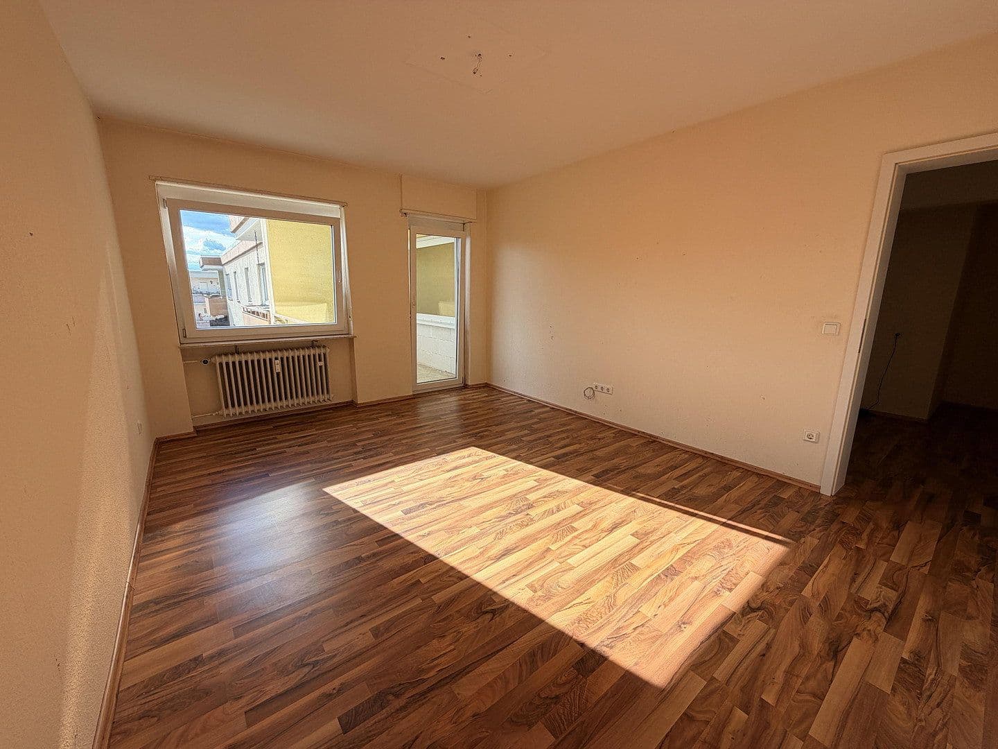 Prenájom bytu 2-izbový 64 m², Speyer, Porýnie-Falcko Prenájom bytu 2-izbový 64 m², Speyer, Porýnie-Falcko