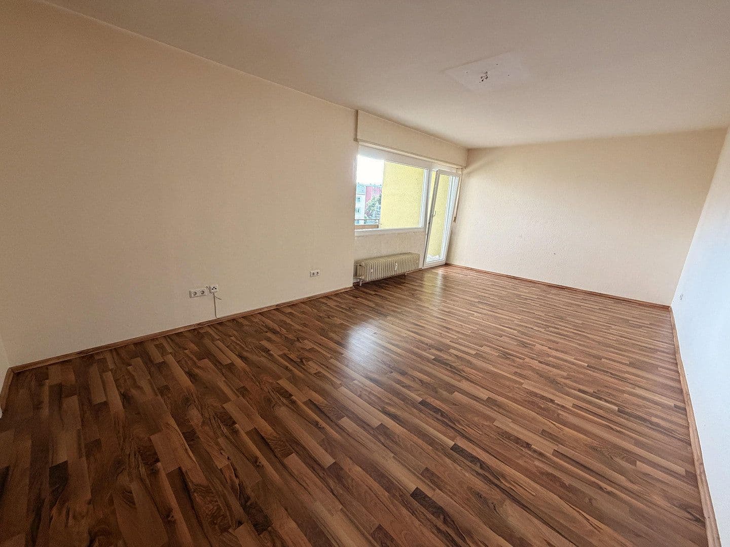 Prenájom bytu 2-izbový 64 m², Speyer, Porýnie-Falcko Prenájom bytu 2-izbový 64 m², Speyer, Porýnie-Falcko