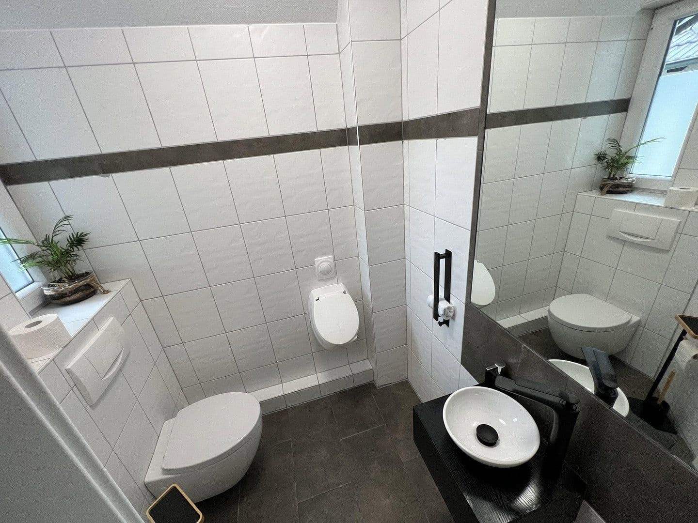 Predaj domu 301 m², pozemok 1.047 m², An der Silberkuhle 5, Reichshof, Severné Porýnie - Westfálsko Predaj domu 301 m², pozemok 1.047 m², An der Silberkuhle 5, Reichshof, Severné Porýnie - Westfálsko