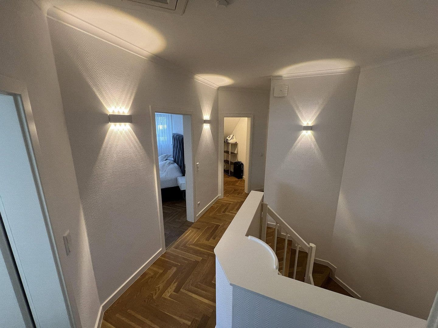 Predaj domu 301 m², pozemok 1.047 m², An der Silberkuhle 5, Reichshof, Severné Porýnie - Westfálsko Predaj domu 301 m², pozemok 1.047 m², An der Silberkuhle 5, Reichshof, Severné Porýnie - Westfálsko