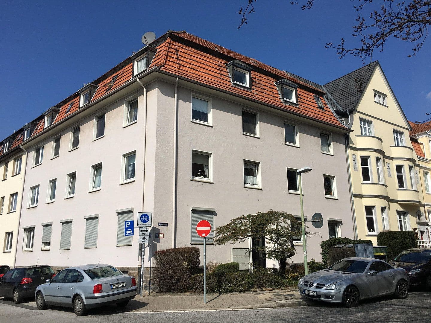 Prenájom bytu 1-izbový 24 m², Agnesstr. 16, Essen, Severné Porýnie - Westfálsko Prenájom bytu 1-izbový 24 m², Agnesstr. 16, Essen, Severné Porýnie - Westfálsko