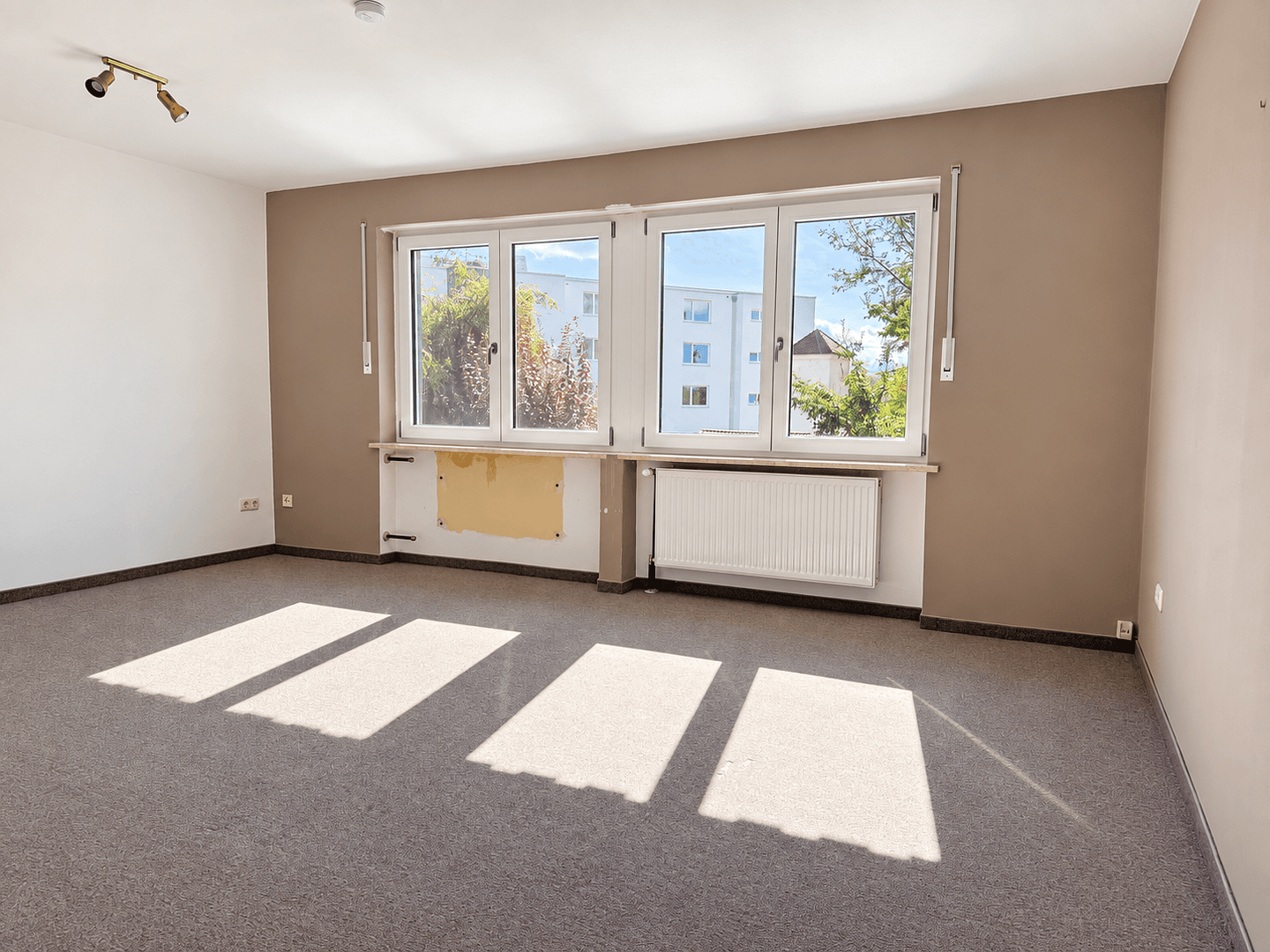 Predaj domu 160 m², pozemok 247 m², Dachauer Straße 72, Markt Indersdorf, Bavorsko Predaj domu 160 m², pozemok 247 m², Dachauer Straße 72, Markt Indersdorf, Bavorsko