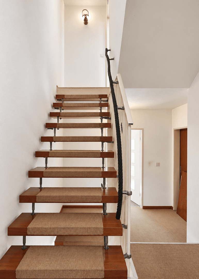 Predaj domu 160 m², pozemok 247 m², Dachauer Straße 72, Markt Indersdorf, Bavorsko Predaj domu 160 m², pozemok 247 m², Dachauer Straße 72, Markt Indersdorf, Bavorsko