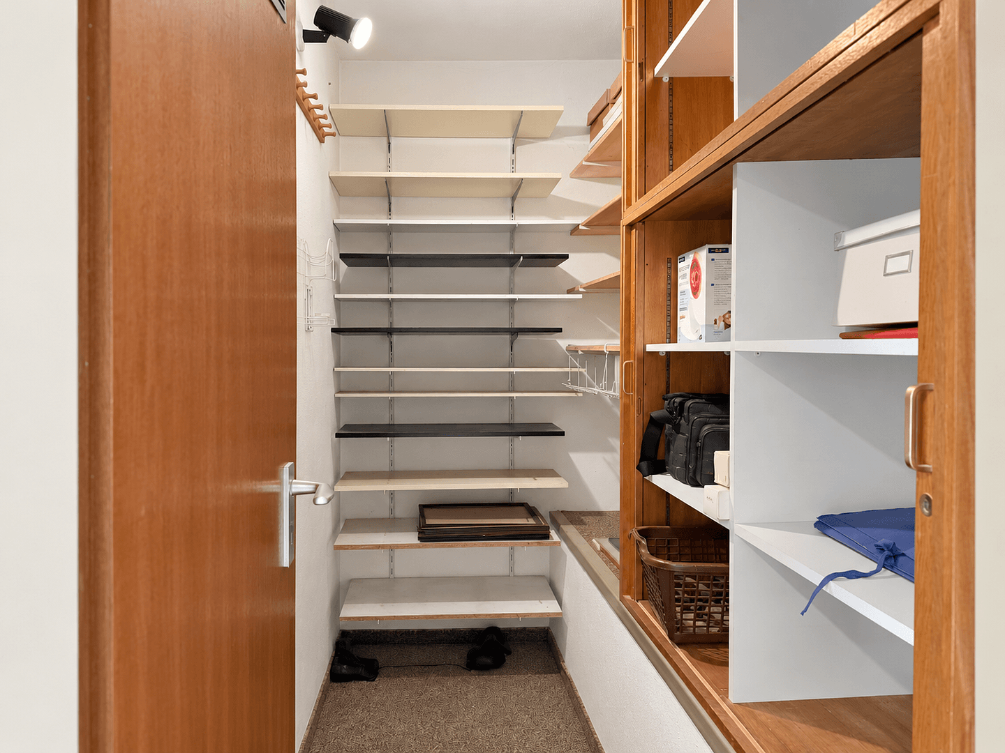 Predaj domu 160 m², pozemok 247 m², Dachauer Straße 72, Markt Indersdorf, Bavorsko Predaj domu 160 m², pozemok 247 m², Dachauer Straße 72, Markt Indersdorf, Bavorsko