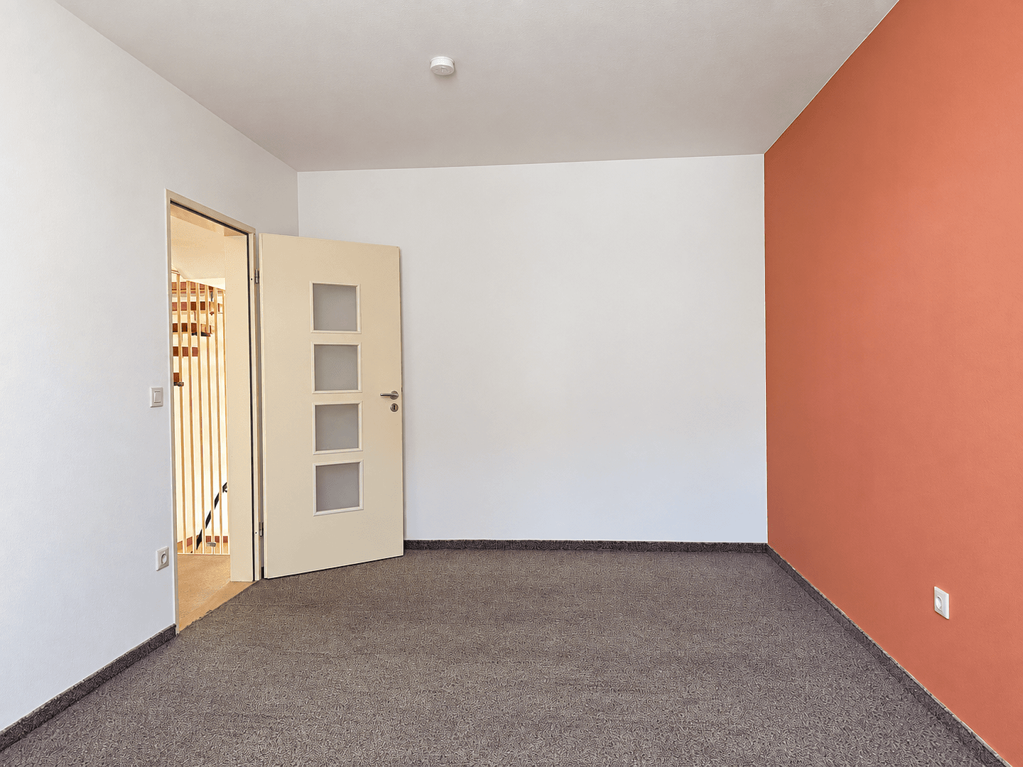 Predaj domu 160 m², pozemok 247 m², Dachauer Straße 72, Markt Indersdorf, Bavorsko Predaj domu 160 m², pozemok 247 m², Dachauer Straße 72, Markt Indersdorf, Bavorsko