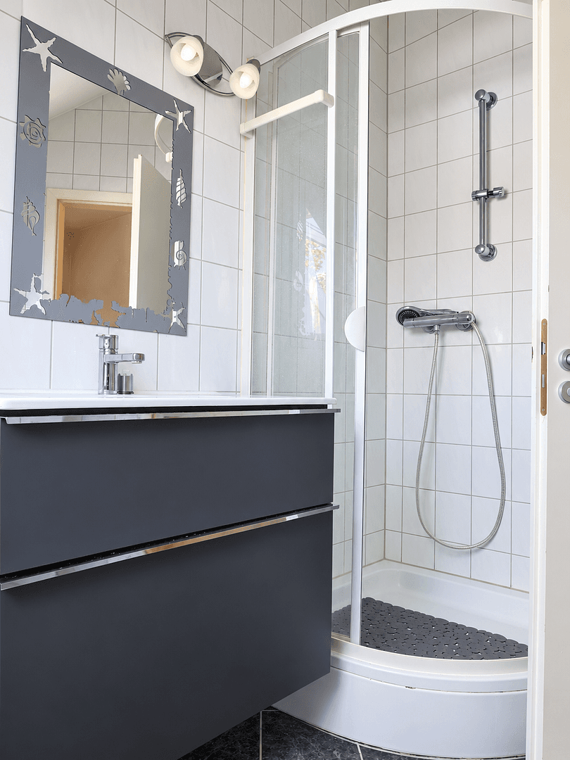 Predaj domu 160 m², pozemok 247 m², Dachauer Straße 72, Markt Indersdorf, Bavorsko Predaj domu 160 m², pozemok 247 m², Dachauer Straße 72, Markt Indersdorf, Bavorsko