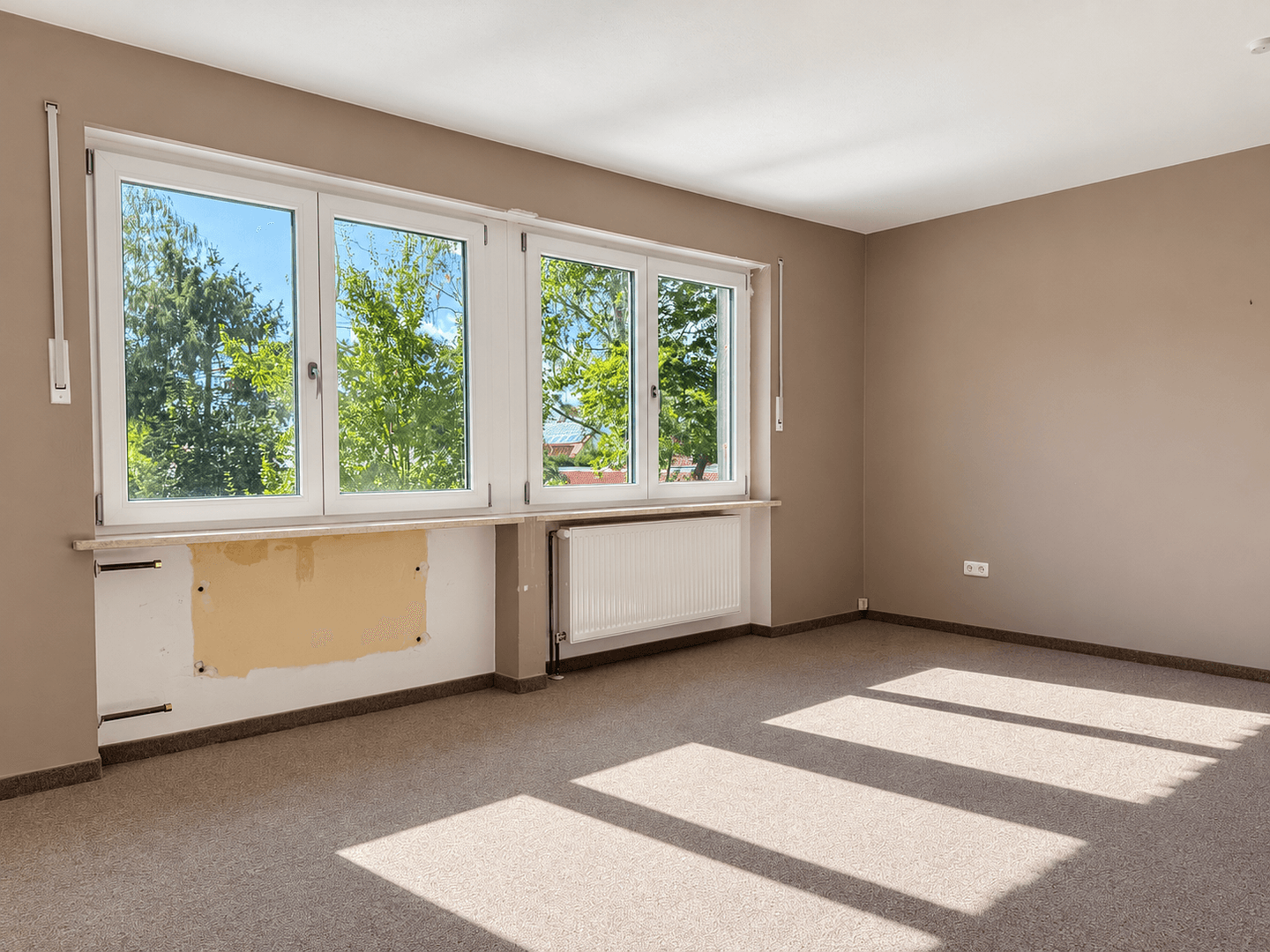 Predaj domu 160 m², pozemok 247 m², Dachauer Straße 72, Markt Indersdorf, Bavorsko Predaj domu 160 m², pozemok 247 m², Dachauer Straße 72, Markt Indersdorf, Bavorsko