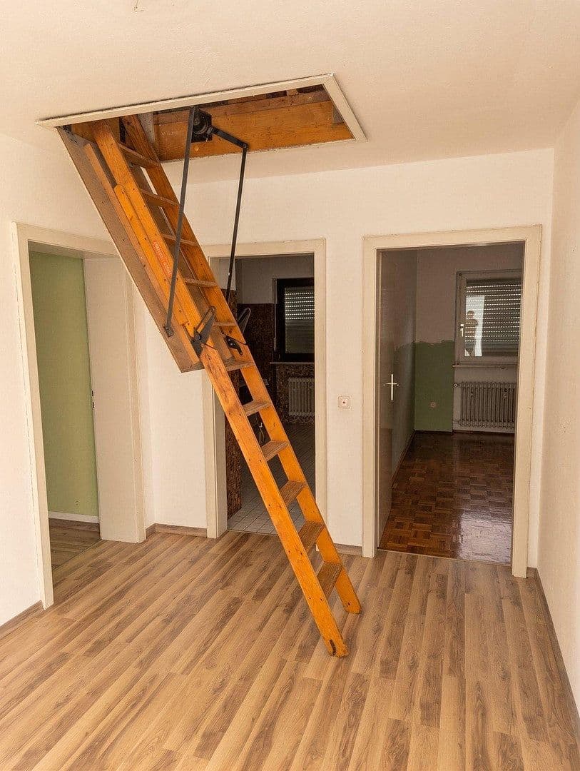 Predaj domu 151 m², pozemok 394 m², Rosenheim, Bavorsko Predaj domu 151 m², pozemok 394 m², Rosenheim, Bavorsko