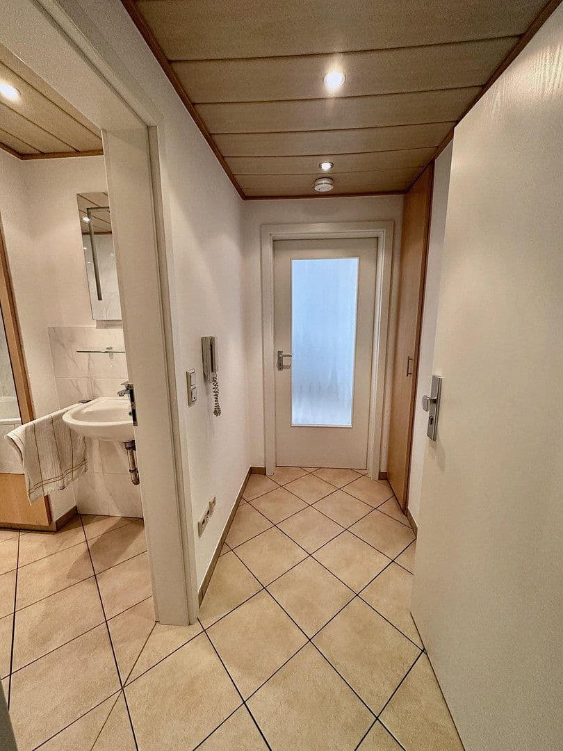 Prenájom bytu 2-izbový 52 m², Weißenburgstraße 41a, Würzburg, Bavorsko Prenájom bytu 2-izbový 52 m², Weißenburgstraße 41a, Würzburg, Bavorsko