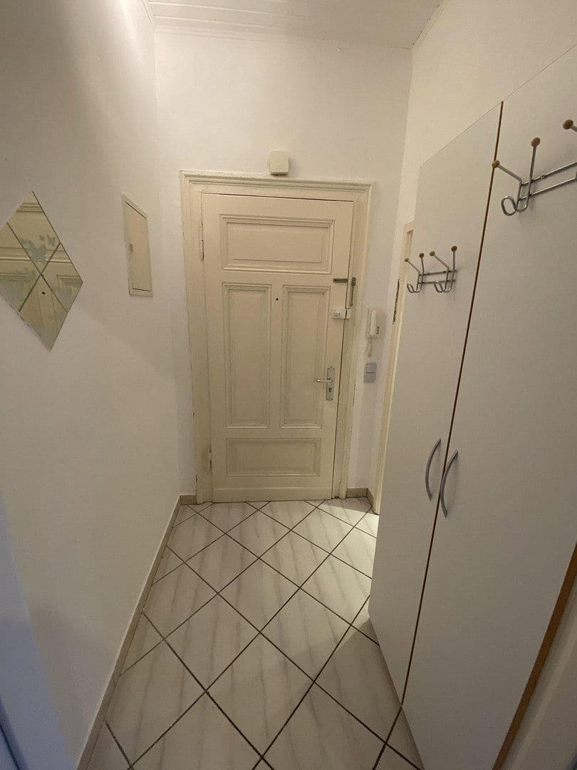 Prenájom bytu 1-izbový 55 m², Friedrich-Ebert Str. 145, Wuppertal, Severné Porýnie - Westfálsko Prenájom bytu 1-izbový 55 m², Friedrich-Ebert Str. 145, Wuppertal, Severné Porýnie - Westfálsko
