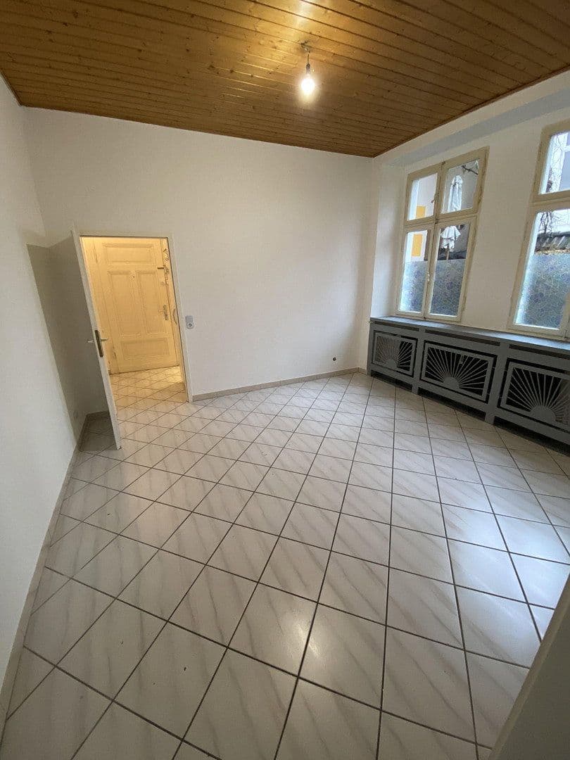 Prenájom bytu 1-izbový 55 m², Friedrich-Ebert Str. 145, Wuppertal, Severné Porýnie - Westfálsko Prenájom bytu 1-izbový 55 m², Friedrich-Ebert Str. 145, Wuppertal, Severné Porýnie - Westfálsko