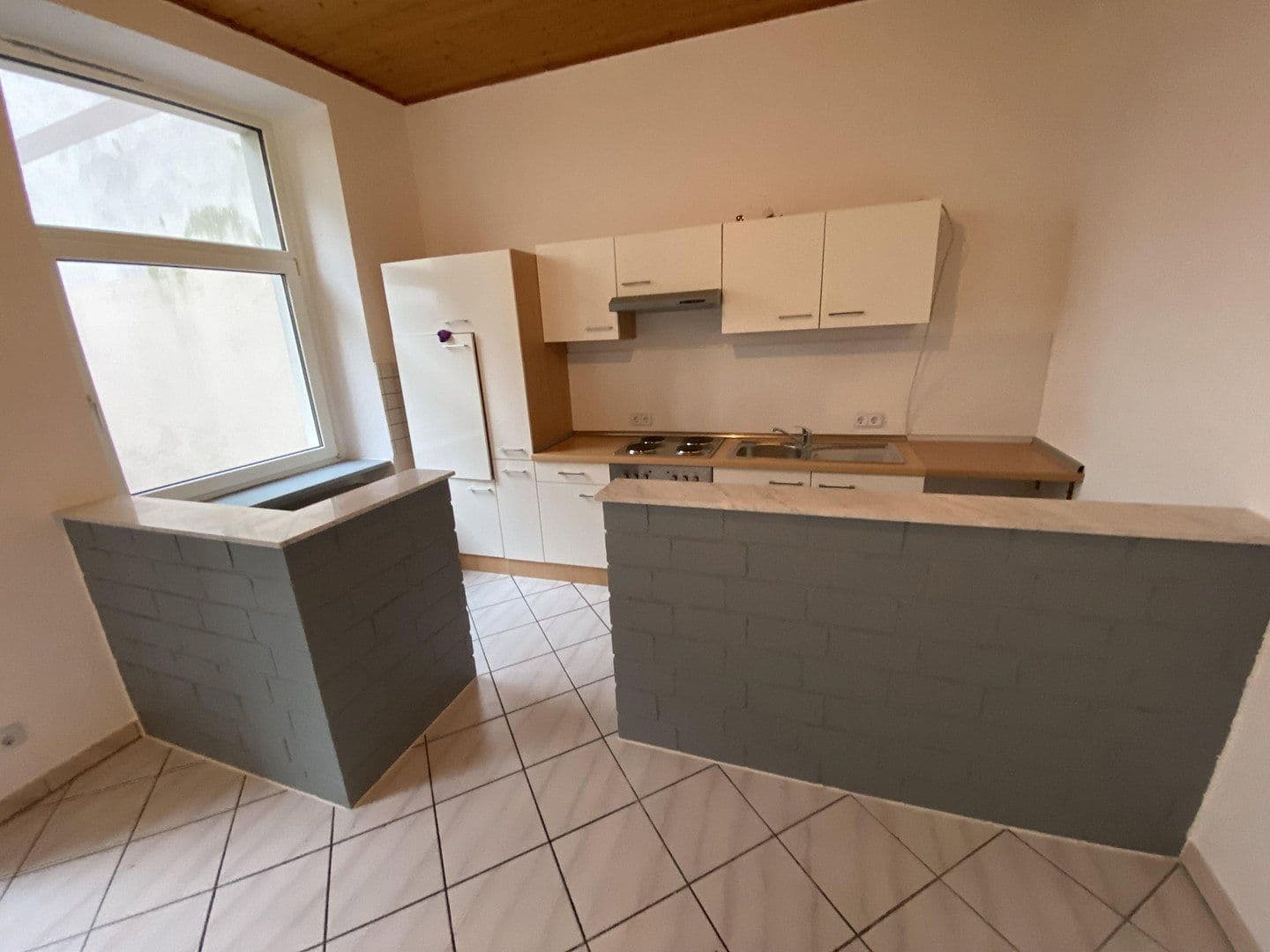 Prenájom bytu 1-izbový 55 m², Friedrich-Ebert Str. 145, Wuppertal, Severné Porýnie - Westfálsko Prenájom bytu 1-izbový 55 m², Friedrich-Ebert Str. 145, Wuppertal, Severné Porýnie - Westfálsko