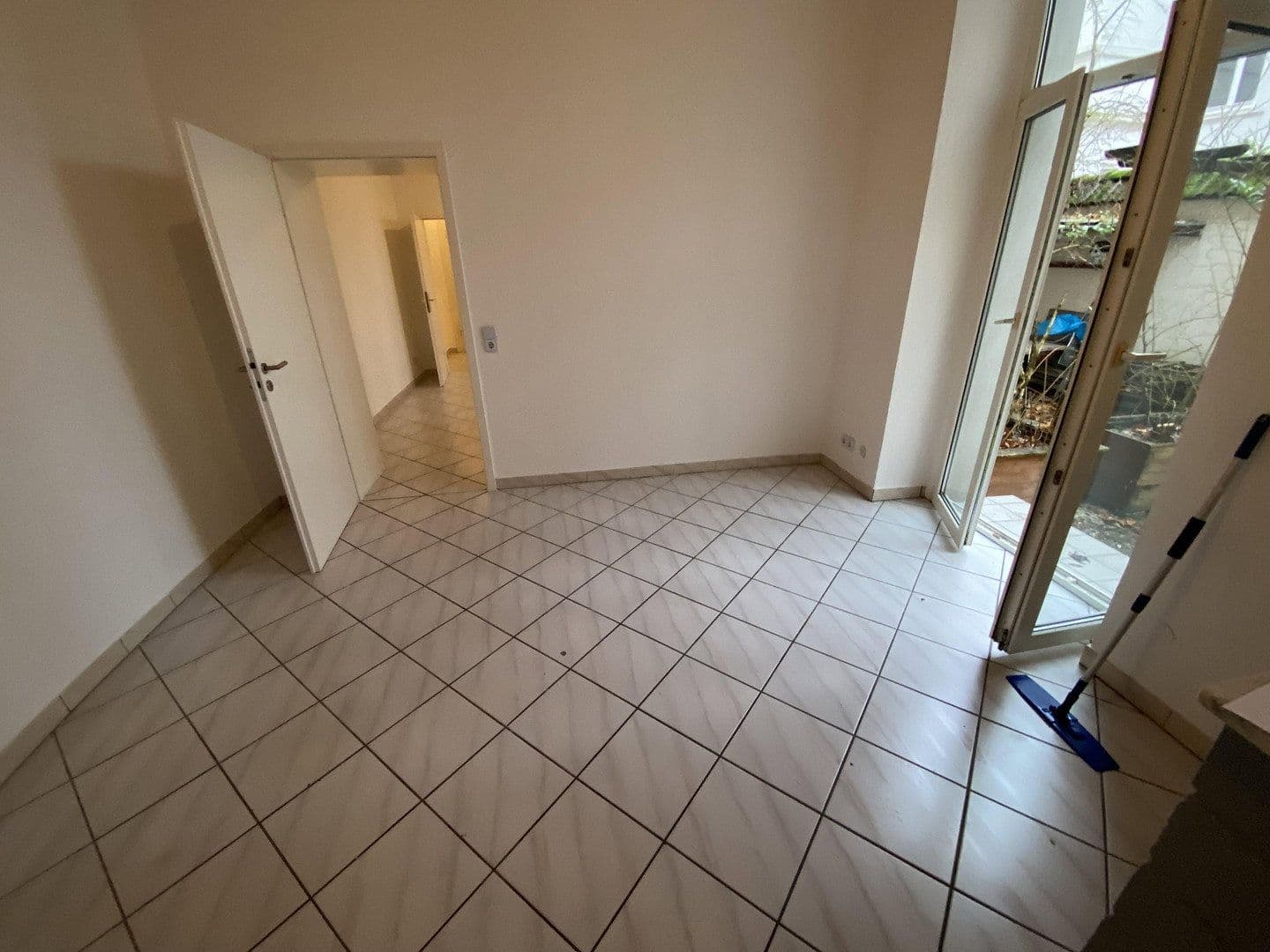 Prenájom bytu 1-izbový 55 m², Friedrich-Ebert Str. 145, Wuppertal, Severné Porýnie - Westfálsko Prenájom bytu 1-izbový 55 m², Friedrich-Ebert Str. 145, Wuppertal, Severné Porýnie - Westfálsko
