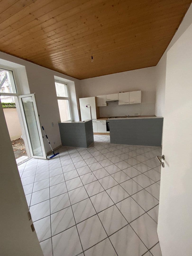 Prenájom bytu 1-izbový 55 m², Friedrich-Ebert Str. 145, Wuppertal, Severné Porýnie - Westfálsko Prenájom bytu 1-izbový 55 m², Friedrich-Ebert Str. 145, Wuppertal, Severné Porýnie - Westfálsko