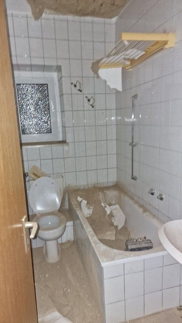 Predaj domu 1.320 m², pozemok 2.400 m², Fürstenberg, Dolné Sasko Predaj domu 1.320 m², pozemok 2.400 m², Fürstenberg, Dolné Sasko